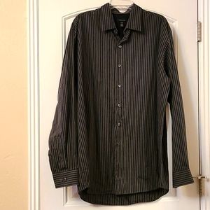 Mens VanHeusen Button Down Shirt
